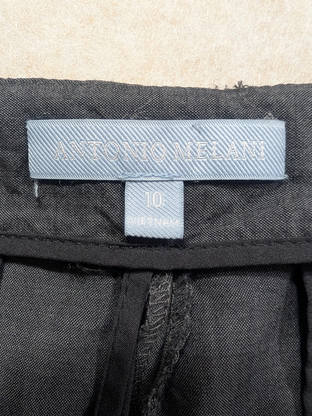 Antonio Melani Women's Wool Blend Dress Pants Size 10 Dark Gray Tailored - Picture 2 of 5